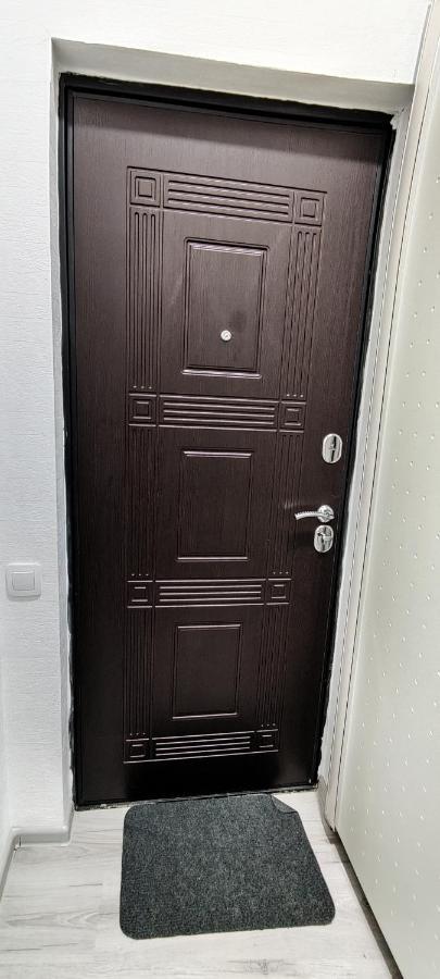 Flat in the city center 敖德萨 外观 照片