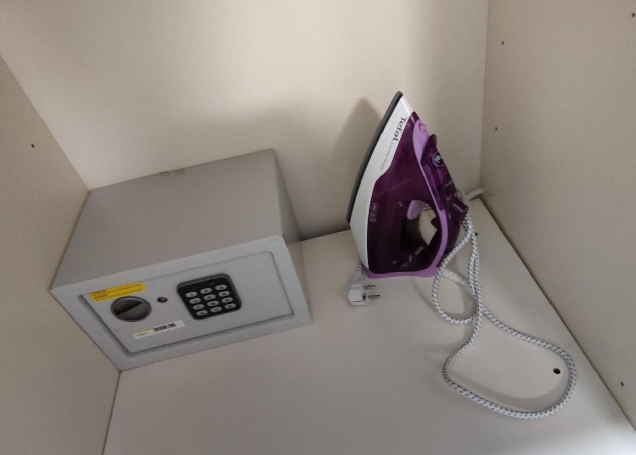 Flat in the city center 敖德萨 外观 照片